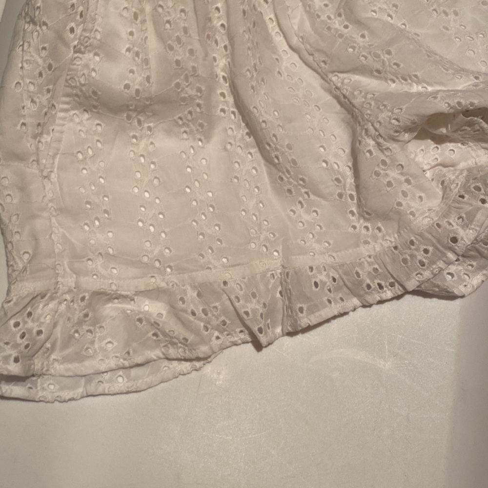 Shorts - Picture 4 of 4
